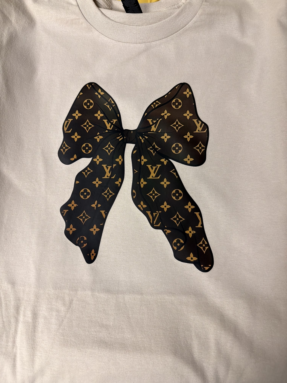 Designer-Inspired Black & Gold Bow Graphic Tee - Women Accessories